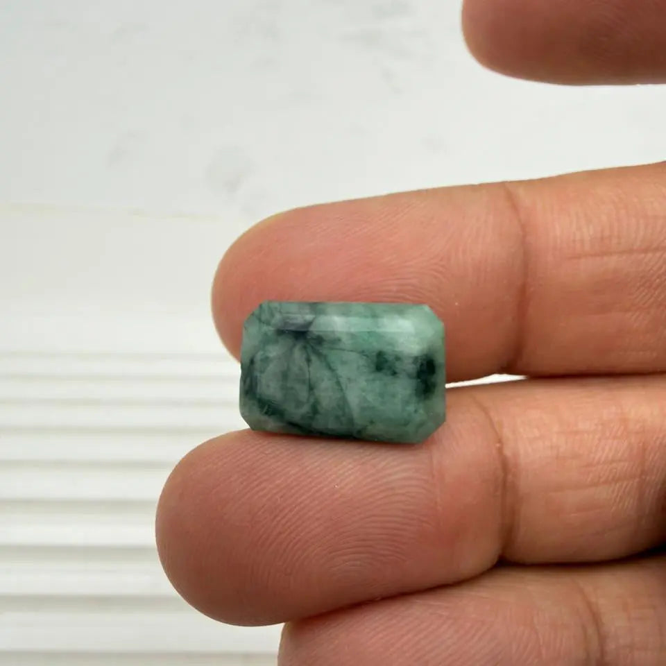 AA+ Quality SQUARE MIXED NATURAL EMERALD, GREEN COLORED, INDIAN GEMSTONE, WEIGHT 10.4 CTS